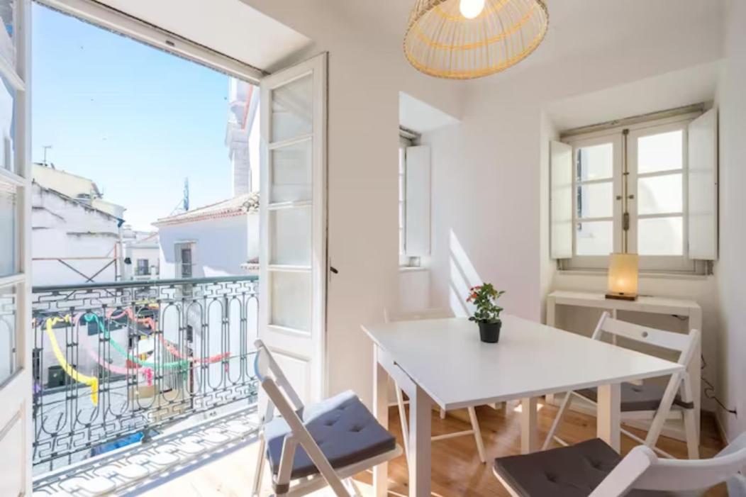 Sao Miguel Apartments Lisbon Exterior photo